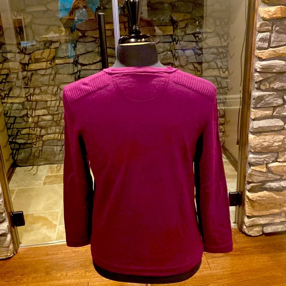 Hugo Boss Slim fit Size medium sweater - Picture 2 of 3